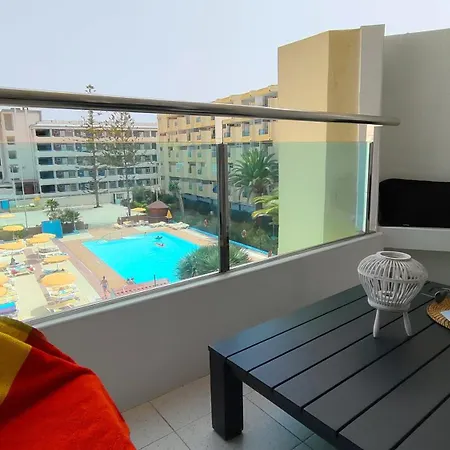 Cozy Yumbo Center Appartement